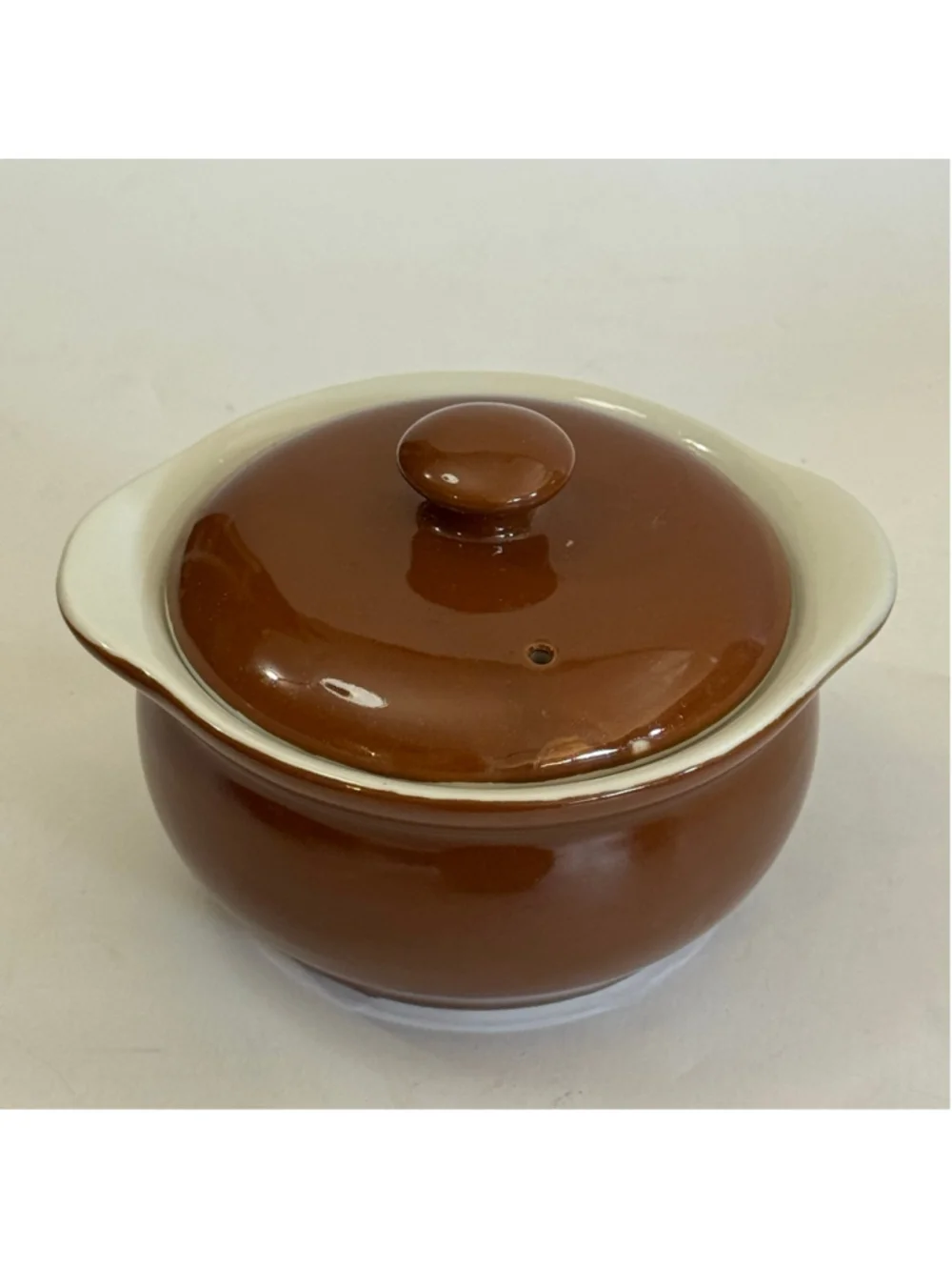 Vintage Hall USA Brown Cream Stoneware Individual Casserole Crocks Lids Set 2